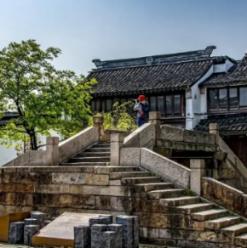 金融企业2024年需要关注的两大DevOps趋势
